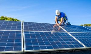 Installation et mise en production des panneaux solaires photovoltaïques à Gruissan